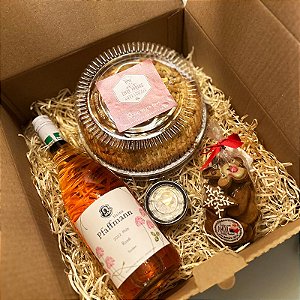 Biscoitos almães, torta de maçã & Vinho