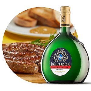 Kit Juliusspital Riesling I Linguiças artesanais ervas finas e cebolinha