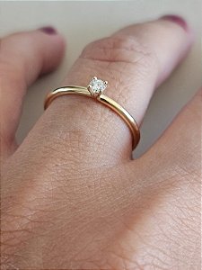 Anel Solitário em Ouro 18k e diamante de 10 pontos