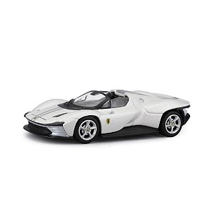 Miniatura Speed Icons Ferrari SP3 1/64 Maisto