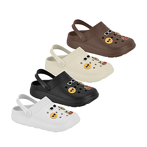 Sandalia Babuche Clog Feminina com MOLECA com Pins (Óculos, Emoji, "POW!" e Cereja))