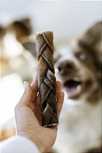 Pele Bovina Trançada SEM PELOS P - Natuka
