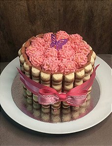 Bolo Kinder Bueno - 1850 Pink (Peso 1850 gramas)