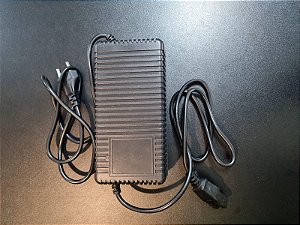 Carregador Bicicleta Triciclo Elétrico Zig Plus Sousa 48v 24ah Bivolt