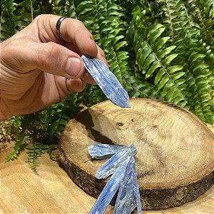 Cianita Azul Bruta - Cristal de São Miguel Arcanjo