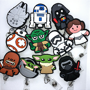 Porta Crachá Retrátil - Star Wars - Baby Yoda, Chewbacca, Darth Vader
