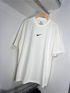 Camiseta Nike Swoosh - Oversized