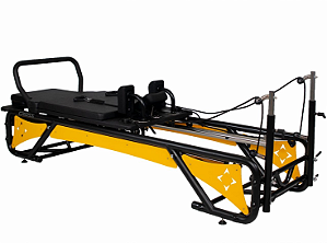 Aparelho de Cross Pilates Reformer