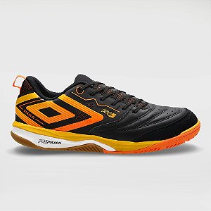 Chuteira Tênis Futsal Umbro Pro 5 Stable - Branca ou Preta