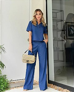 Conjunto Feminino - Calça Pantalona e Camisa Polo