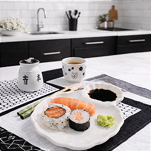 Prato para Sushi Flor em Cerâmica Branca