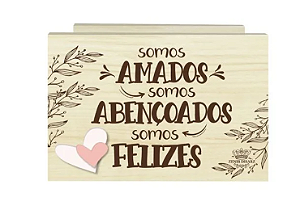 Enfeite Suporte Para Vaso Somos Amados 9 x 13 x 14cm