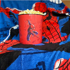 KIT MANTA COM BALDE HOMEM-ARANHA - MARVEL