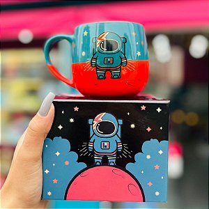Caneca Maggie Astronauta Sonhe Alto 400ml