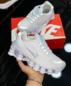 NIKE SHOX TM 12 MOLAS REFLETIVO