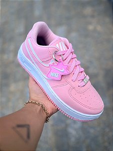 NIKE AIR FORCE CHAVEIRO