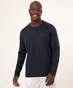 camiseta manga longa esportiva