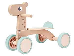 Quadriciclo em Madeira Cloudy