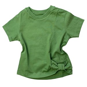 Camiseta Básica Infantil Verde - tam 06 e 08