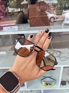 Solar moderno marron