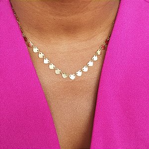 CORDÃO DE CORAÇÕES LISOS - CORAÇÕES UNIDOS POR ELOS SEMIJOIA COM BANHO DE OURO 18K