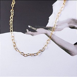 PULSEIRA ELOS DE CORAÇÕES VAZADOS SEMIJOIA COM BANHO DE OURO 18K