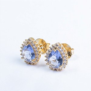 BRINCO GOTA DE ZIRCÔNIA ROXA BANHADO A OURO 18K – SOFISTICAÇÃO E DELICADEZA