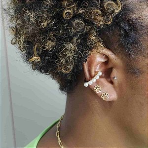 BRINCO DE PATINHA DE CACHORRO SEMIJOIA COM BANHO DE OURO 18K ANTIALÉRGICO