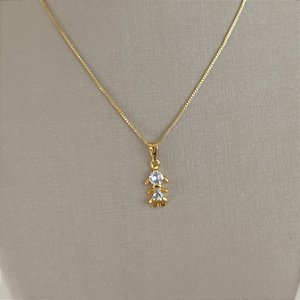COLAR PINGENTE DE FILHA CORPINHO DE ZIRCÔNIA MÃE DE MENINA SEMIJOIA COM BANHO DE OURO 18K