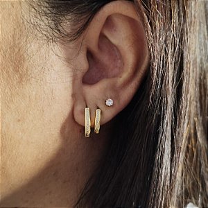 BRINCO PONTO DE LUZ P SEMIJOIA COM BANHO DE OURO 18K