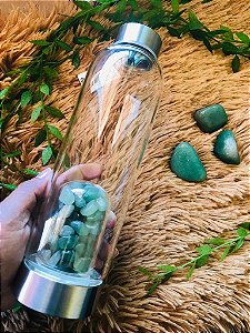 Garrafa de Água com Cristal + Capa - (Quartzo  Verde - Roladas)