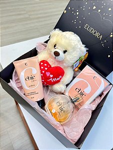 Kit Dia dos Namorados Chic Cherie Eudora: Colonia + Hidratante Corporal + Pelúcia