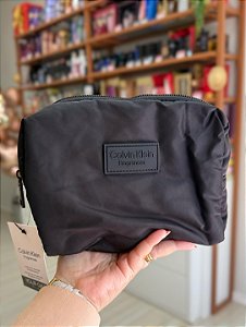 Necessaire Preta Calvin Klein