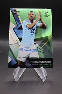 Fernandinho - 2018-19 Topps Finest Green Refractor Auto /99 Man City