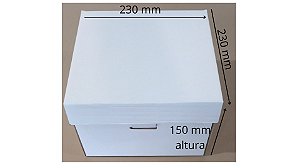 CAIXA PARA BOLO - 23X23X15 - BRANCO -  FARDO C/ 5 UND.
