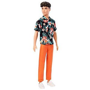 Boneco Ken - Camisa de Flores - HBV24 -  Mattel
