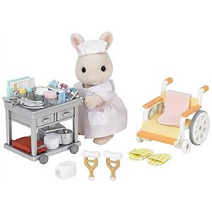 Sylvanian Families - Enfermeira do Campo - Epoch