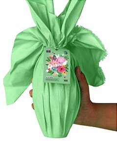 Ovo de Pascoa Vegano Chocolate Duo Ao Leite e Branco 180g