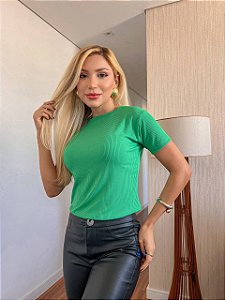 BLUSA LISA TRADICIONAL CANELADA