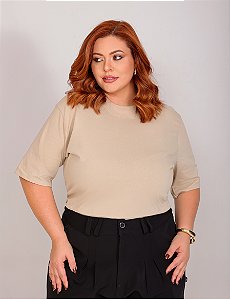 BLUSA GOLA ALTA PLUS SIZE BÁSICA - NUDE