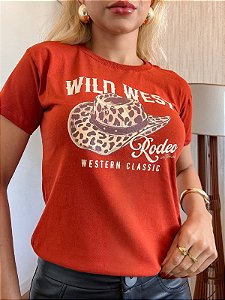 TSHIRT NO ALGODÃO GOLA NA RIBANA WILD WEST CHAPÉU-TERRA COTA