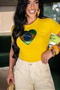 TSHIRT BRASIL CORACÃO BORDADO LANTEJOULAS - AMARELA