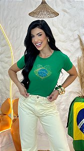 TSHIRT BRASIL BANDEIRA CORAÇÃO PEDRARIA -VERDE