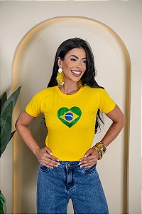 TSHIRT BRASIL CORAÇÃO 3D - AMARELO