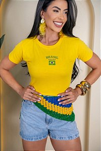 TSHIRT BRASIL ESTRELAS BANDEIRA - AMARELA
