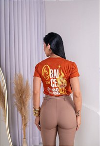 TSHIRT NO ALGODÃO ESTAMPA FRENTE E COSTAS TESSALONICENSE-TERRA COTA