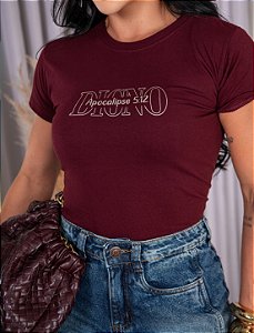 TSHIRT NO ALGODÃO ESTAMPA FRENTE E COSTAS DIGNO - MARSALA