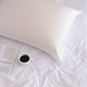 Fronha de Seda 100% Natural — Menos Frizz, Mais Cuidado para Pele e Cabelo