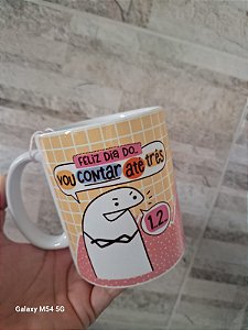 Caneca Porcelana Básica - "Vou contar até Três"
