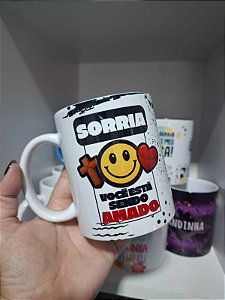 Caneca Porcelana - Sorria ...Jesus te ama